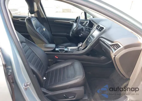 2013 Ford Fusion Hybrid Se z USA, uszkodzony, nr VIN 3FA6P0LUXDR240673